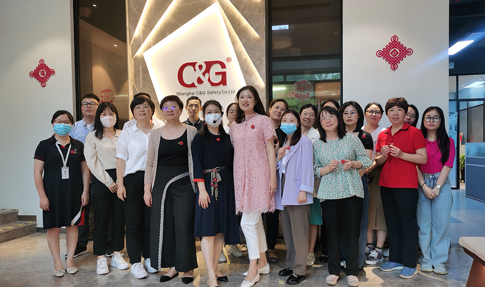 “激發(fā)想象力，釋放創(chuàng)造力”誠格工會開展藝術(shù)培訓(xùn)活動 暨端午主題活動